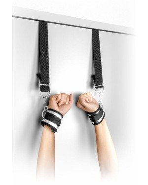 Фіксатор для рук на дверях Fetish Tentation Door swing handcuffs