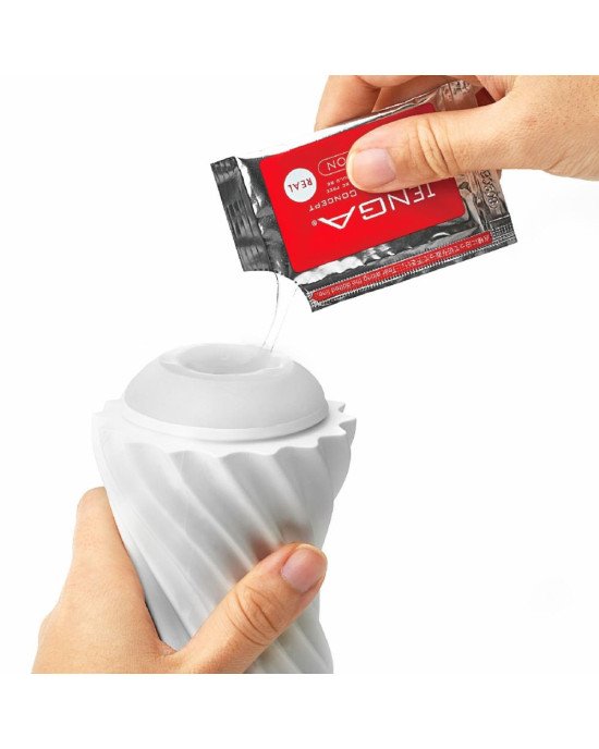 Мастурбатор Tenga Flex Silky White зі змінною інтенсивністю, можна скручувати