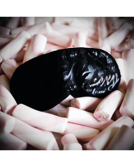 Маска ніжна на очі Bijoux Indiscrets - Blind Passion Mask в подарунковій упаковці Маска ніжна на очі Bijoux Indiscrets - Blind Passion Mask в подарунковій упаковці