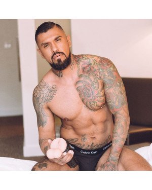 Мастурбатор попка Fleshlight FleshSack з мошонкою