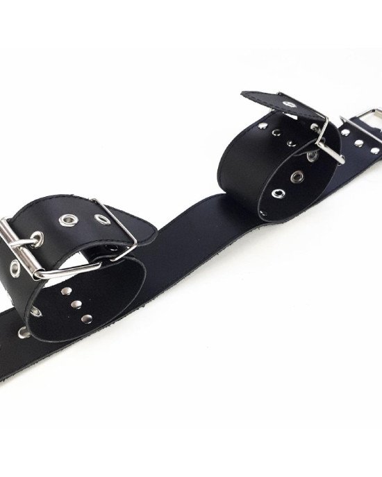 Нашийник з наручниками із натуральної шкіри Art of Sex - Bondage Collar with Handcuffs Нашийник з наручниками із натуральної шкіри Art of Sex - Bondage Collar with Handcuffs