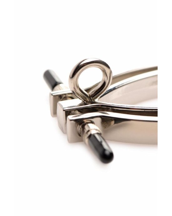 Затискач для статевих губ з повідцем Master Series Pussy Tugger Adjustable Vagina Clamp with Chain Затискач для статевих губ з повідцем Master Series Pussy Tugger Adjustable Vagina Clamp with Chain