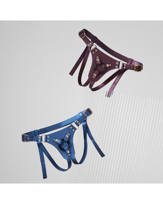 Трусики для страпона Strap-On-Me Leatherette Harness Generous - One Size - Aubergine Трусики для страпона Strap-On-Me Leatherette Harness Generous - One Size - Aubergine