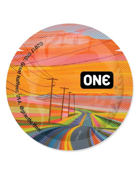 Набір презервативів ONE Classic Select - Artist Collection 100 шт, мегапак тюб