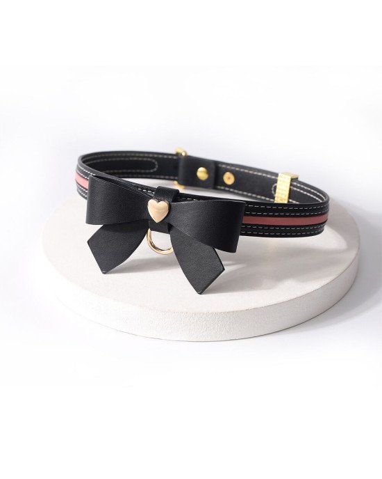 Повідець LOCKINK SEVANDA Love Heart Butterfly Leather Collar Set - Black Повідець LOCKINK SEVANDA Love Heart Butterfly Leather Collar Set - Black