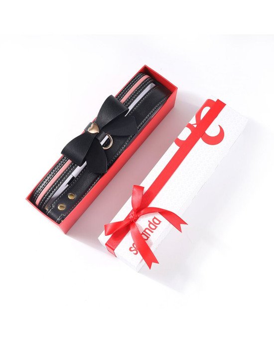 Повідець LOCKINK SEVANDA Love Heart Butterfly Leather Collar Set - Black Повідець LOCKINK SEVANDA Love Heart Butterfly Leather Collar Set - Black