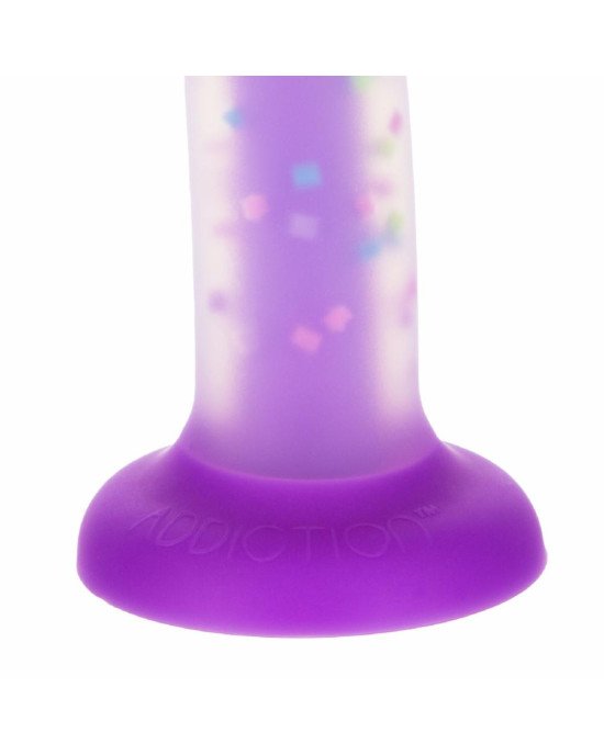 Фалоімітатор, що світиться в темряві, ADDICTION Rave 8″, Glow in the Dark Dildo Purple Confetti, 20,3 см Фалоімітатор, що світиться в темряві, ADDICTION Rave 8″, Glow in the Dark Dildo Purple Confetti, 20,3 см