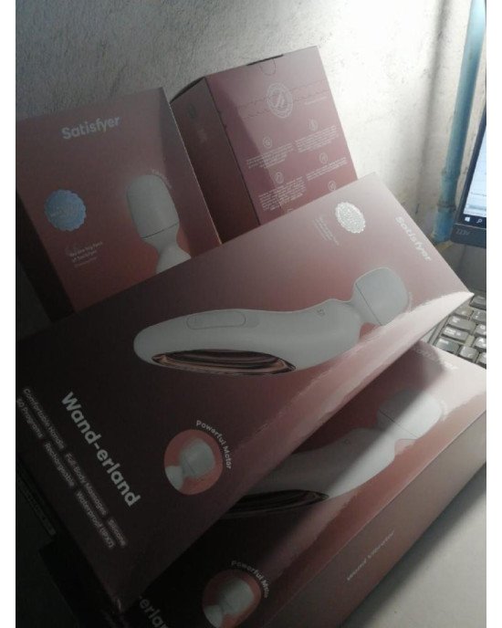 Вібромасажер Satisfyer Wand-erland (White/Rosegold) (м'ята упаковка!!!) Вібромасажер Satisfyer Wand-erland (White/Rosegold) (м'ята упаковка!!!)