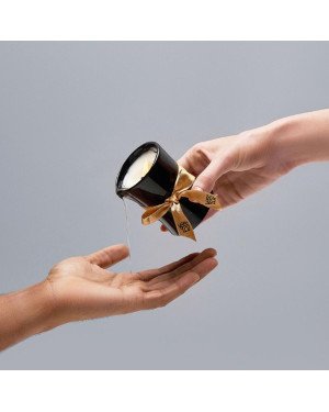 Масажна свічка YESforLOV MASSAGE CANDLE with bewitching scent 120 г