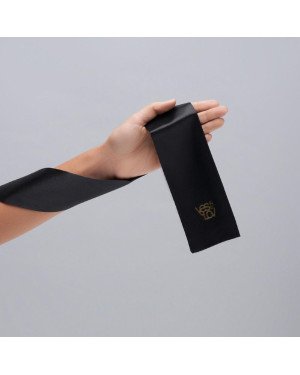 Сатинова пов'язка на очі YESforLOV BLACK SATIN BLINDFOLD