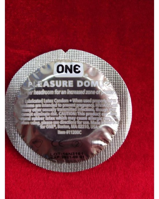 Презервативи ONE Pleasure Dome (анатомічні) (по 1 шт) (упаковка може відрізнятися кольором та малюнком)