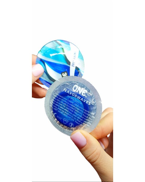Презервативи ONE Fresh Mint (ароматизовані) (по 1 шт) (упаковка може відрізнятися кольором та малюнком) Презервативи ONE Fresh Mint (ароматизовані) (по 1 шт) (упаковка може відрізнятися кольором та малюнком)