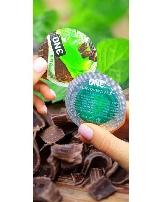 Презервативи ONE Mint Chocolate (ароматизовані) (по 1 шт) (упаковка може відрізнятися кольором та рисом) Презервативи ONE Mint Chocolate (ароматизовані) (по 1 шт) (упаковка може відрізнятися кольором та рисом)